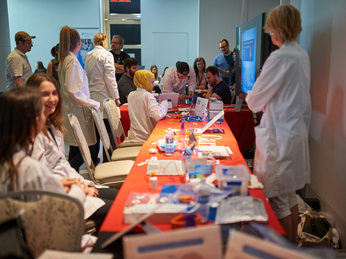 Neuroscience students held a demonstration as part of a showcase of the human brain at an event at the Canadian Museum of Nature on June 9 and 10.