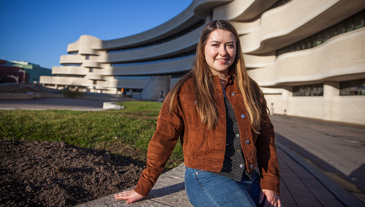 Fall Graduation 2020: Carleton History Grad and Military Member Opts for Graduate Studies