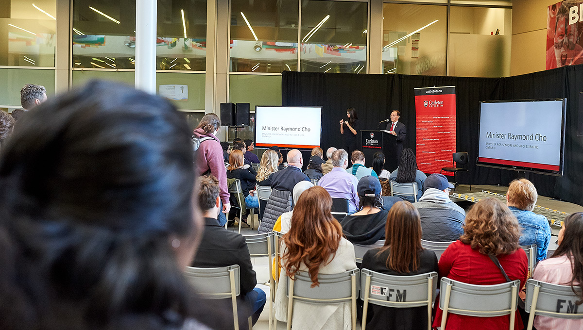 Minister Cho Celebrates Carleton Volunteers