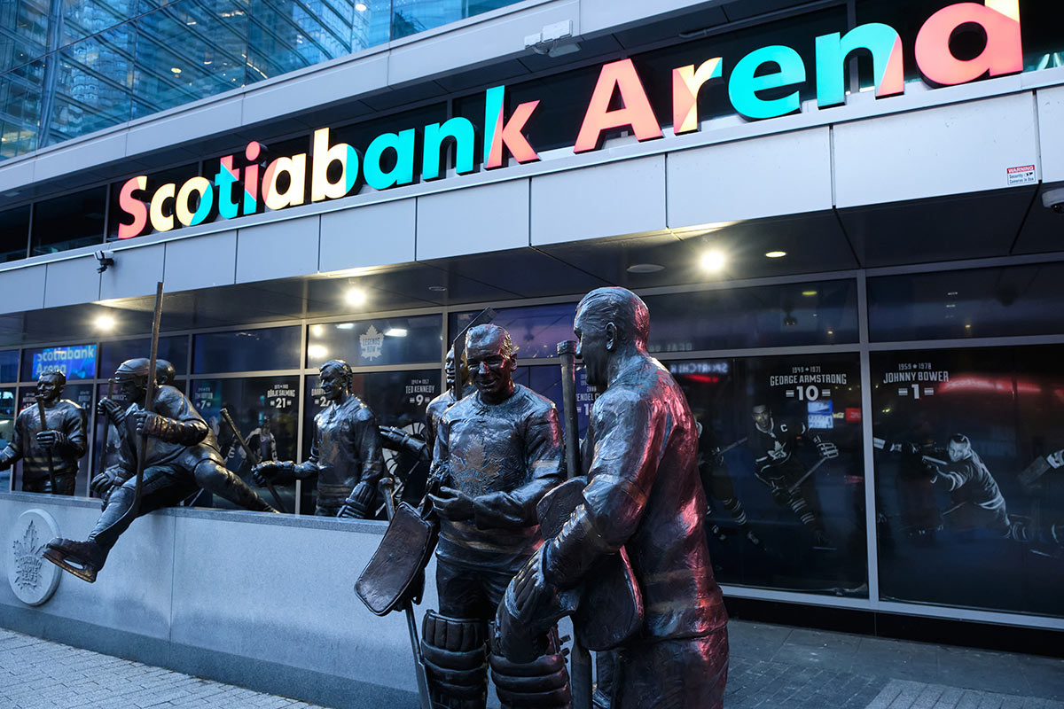 The hockey legends statue in front of the Scotiabank Arena.