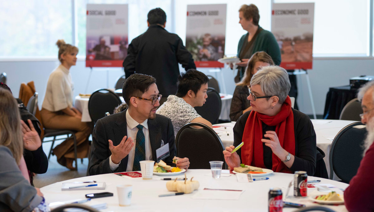 More than 30 students, faculty, staff and alumni sat down together on Oct. 30 to discuss Carleton University’s community impact and its force for good at the Board of Governors Talk Exchange.