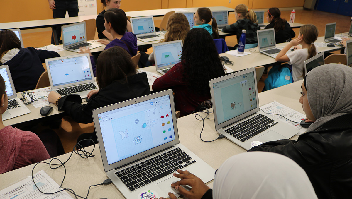 Virtual Ventures Coding Workshop for Girls Offers Glimpse into Future Career Options