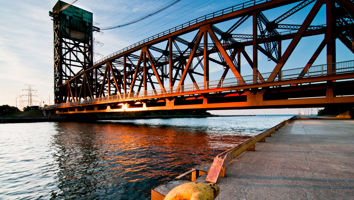 The lift bridge at Hamilton Harbour.